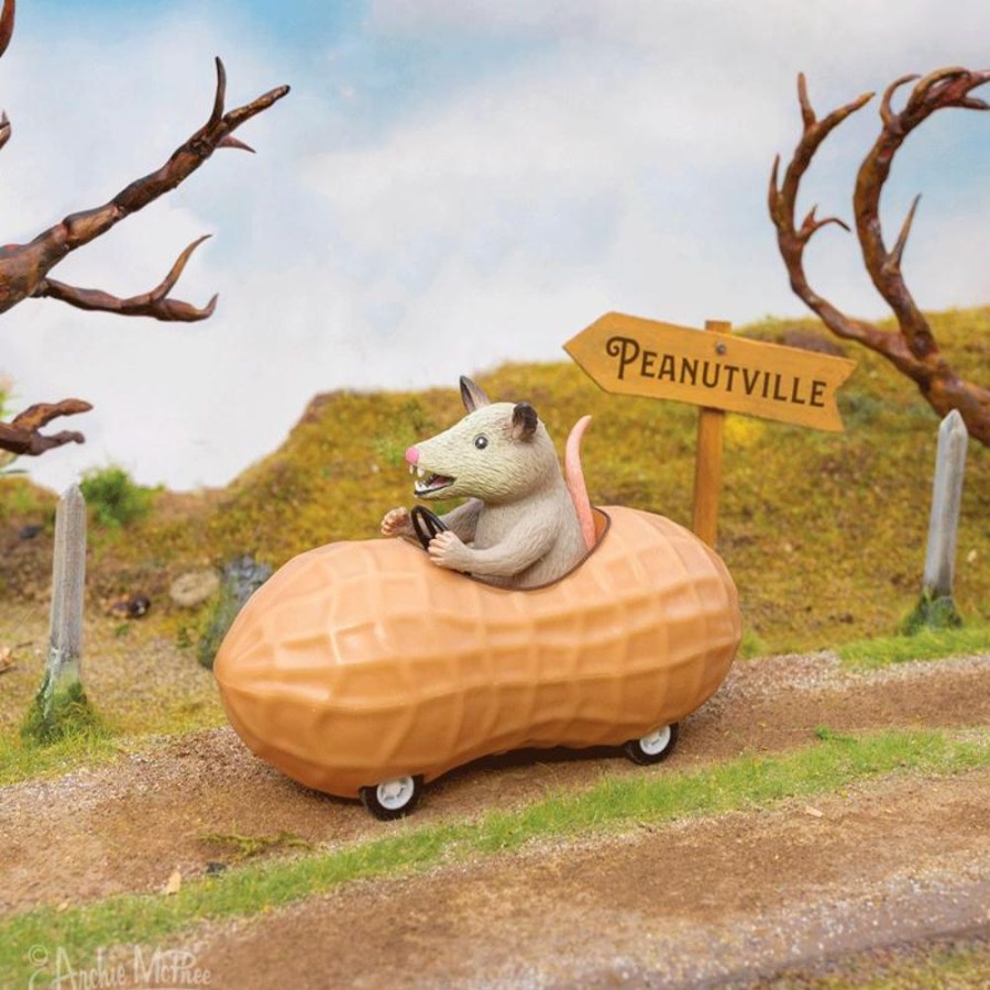 Fun Archie McPhee | Possum In A Peanut