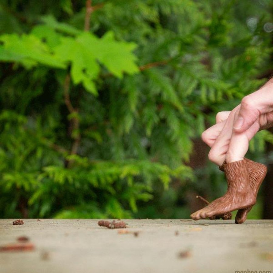 Gifts Archie McPhee | Bigfoot Finger Feet