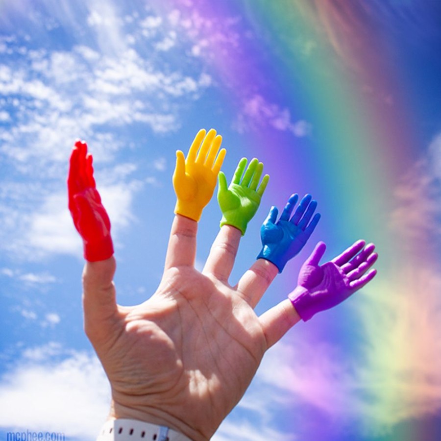 Gifts Archie McPhee | Rainbow Finger Hands