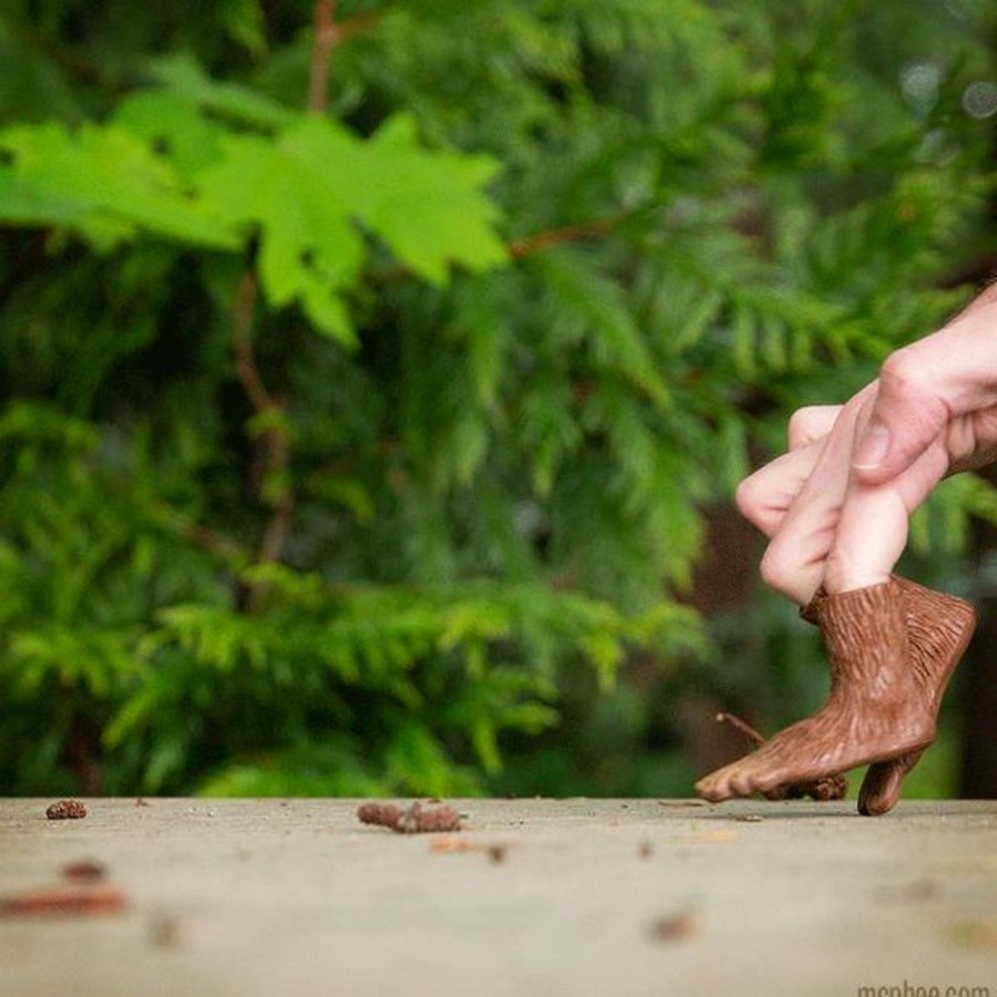 Gifts Archie McPhee | Bigfoot Finger Feet